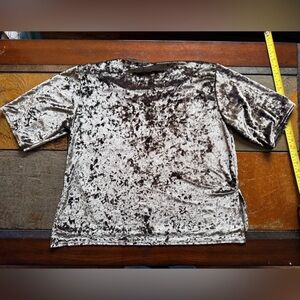 Pol olive green small short sleeve v neck velvet burnout luxury shirt office